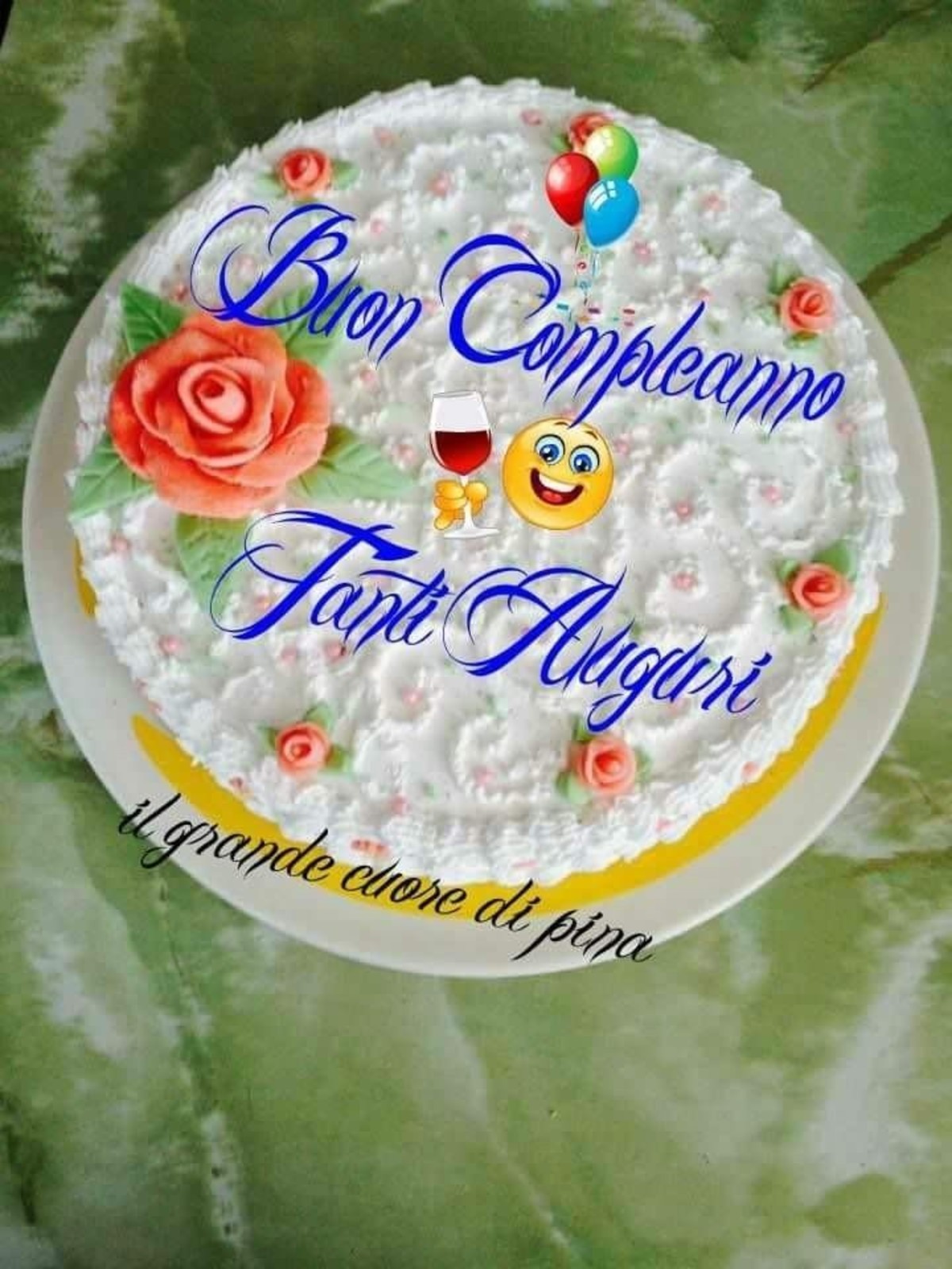 Buon compleanno con torta (2)