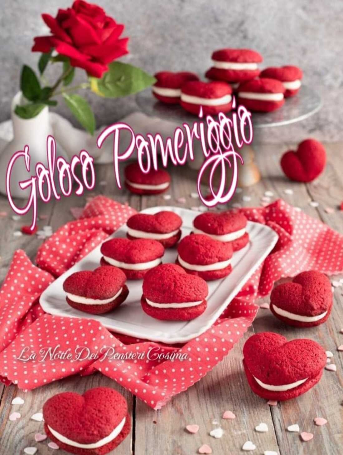 Goloso Pomeriggio con biscotti a forma di cuore